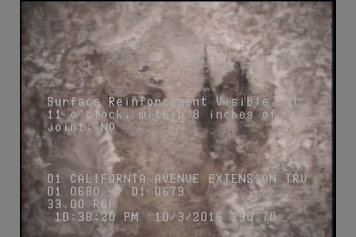 Surface Reinforcement Visible, at 11 o'clock, within 8 inches of joint: NO