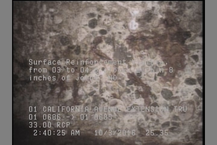 Surface Reinforcement Visible, from 03 to 04 o'clock, within 8 inches of joint: NO