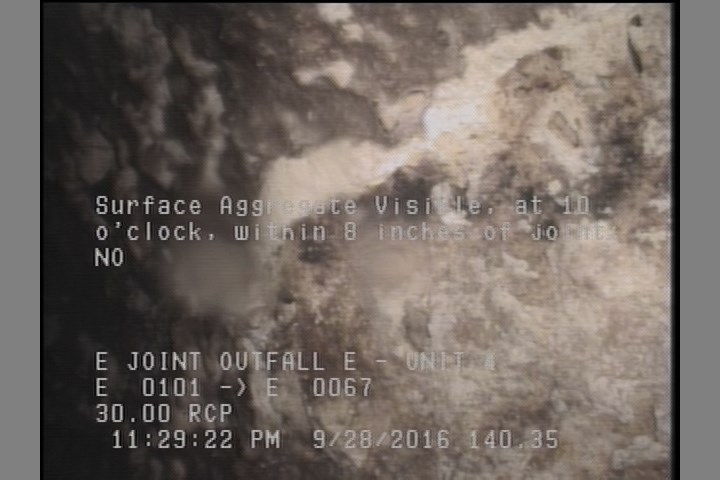 Surface Aggregate Visible, at 10 o'clock, within 8 inches of joint: NO