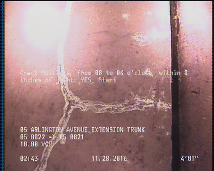 Crack Multiple, from 08 to 04 o'clock, within 8 inches of joint: YES, Start