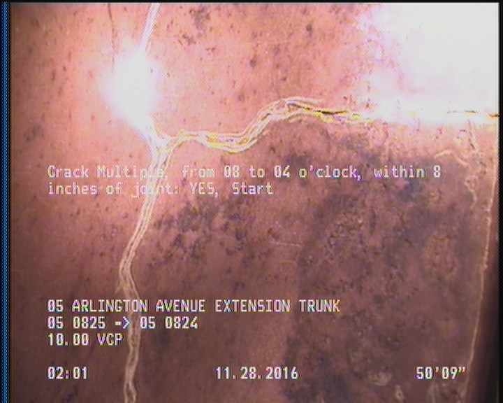 Crack Multiple, from 08 to 04 o'clock, within 8 inches of joint: YES, Start