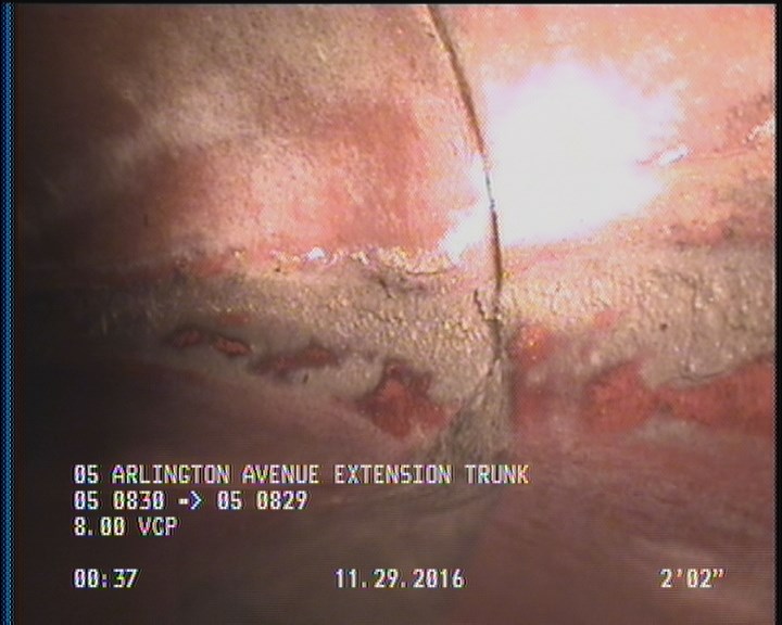 Deposits Attached Grease, 5 %of cross sectional area, from 04 to 08 o'clock, , within 8 inches of joint: YES, Start