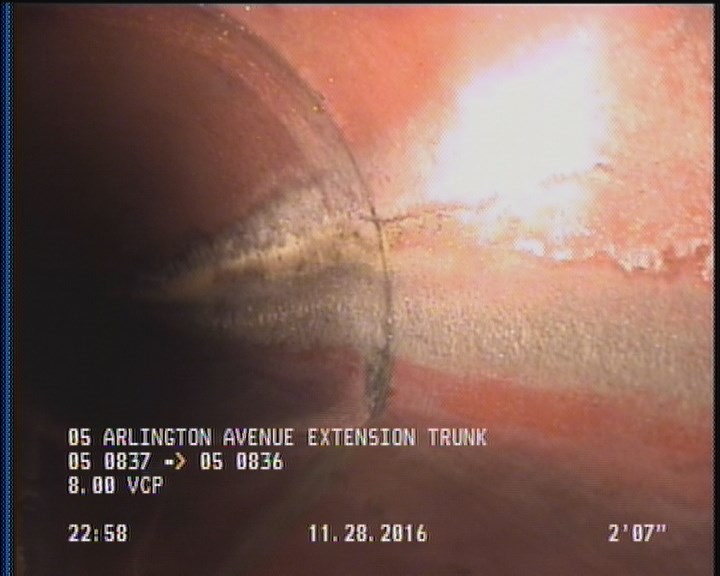 Deposits Attached Grease, 5 %of cross sectional area, from 04 to 08 o'clock, , within 8 inches of joint: YES, Start