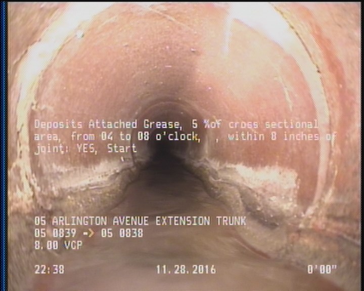 Deposits Attached Grease, 5 %of cross sectional area, from 04 to 08 o'clock, , within 8 inches of joint: YES, Start