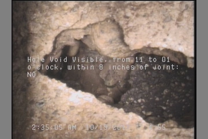 Hole Void Visible, from 11 to 01 o'clock, within 8 inches of joint: NO