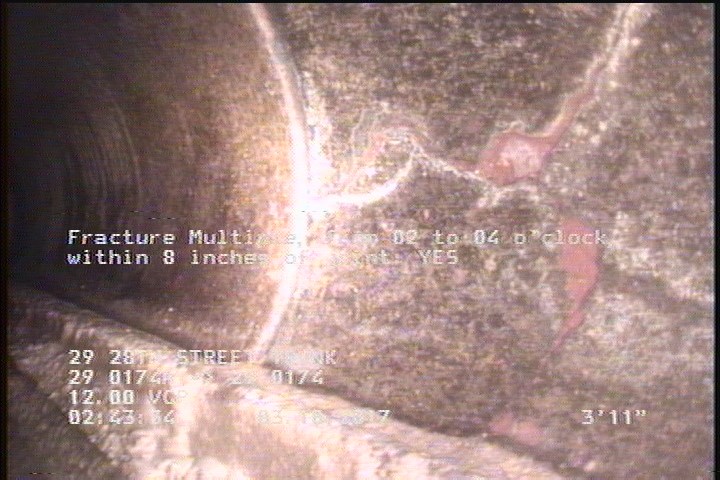 Fracture Multiple, from 02 to 04 o'clock, within 8 inches of joint: YES