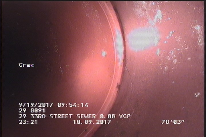 Crack Spiral, from 03 to 04 o'clock, within 8 inches of joint: YES