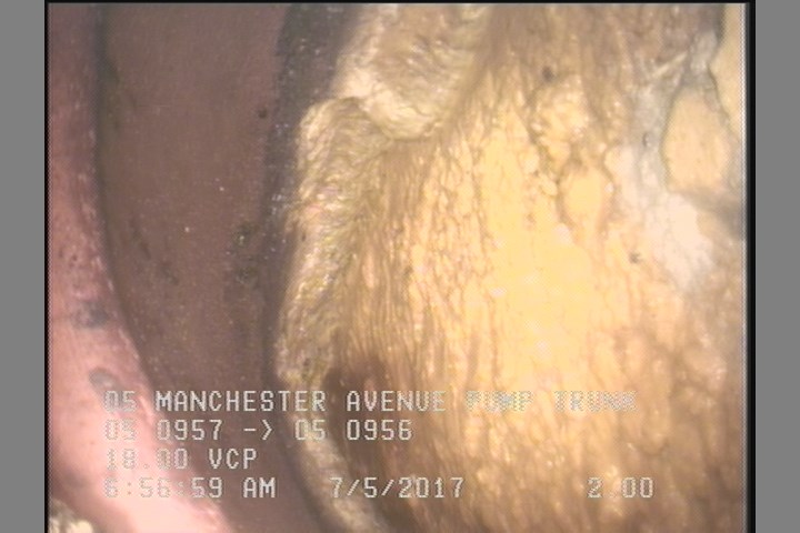 Deposits Attached Grease, 20 %of cross sectional area, from 02 to 10 o'clock, , within 8 inches of joint: YES