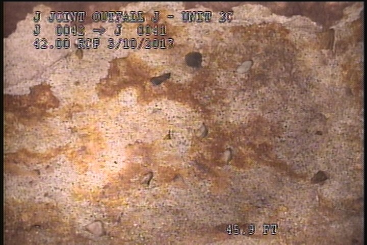 Surface Aggregate Visible, from 08 to 10 o'clock, within 8 inches of joint: NO - SEVERE AGG SPORATIC