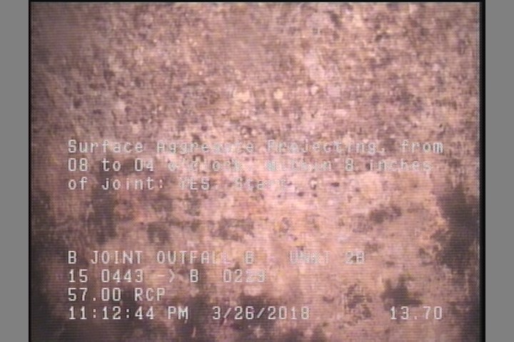 Surface Aggregate Projecting, from 08 to 04 o'clock, within 8 inches of joint: YES, Start