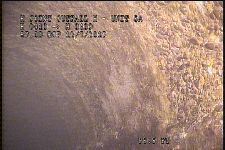 Surface Spalling, from 08 to 04 o'clock, within 8 inches of joint: YES, Start