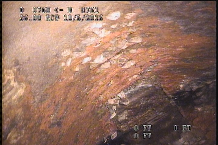 Surface Aggregate Missing, from 11 to 01 o'clock, within 8 inches of joint: YES - SEVERE AGG