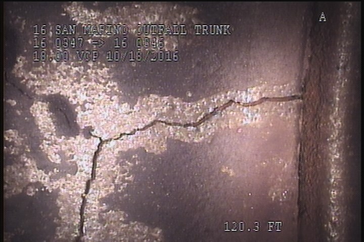 General Photograph - MULTIPLE CRACKS/FRACTURES
