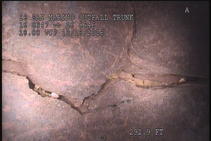 Broken, from 08 to 04 o'clock, within 8 inches of joint: YES, Start