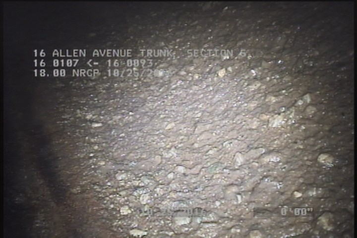 Surface Aggregate Projecting, from 08 to 04 o'clock, within 8 inches of joint: YES, Start - SEVERE AGG