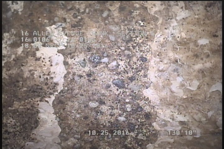 Surface Aggregate Projecting, from 08 to 04 o'clock, within 8 inches of joint: NO - SEVERE AGG