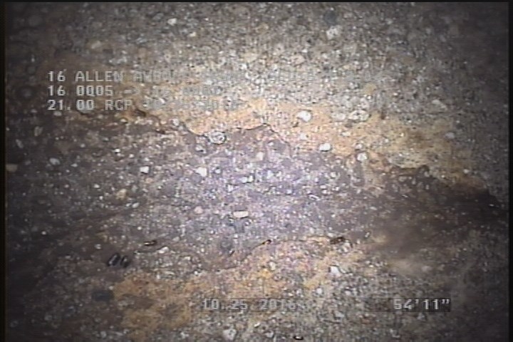 Surface Spalling, from 09 to 12 o'clock, within 8 inches of joint: YES - PEELING CONCRETE