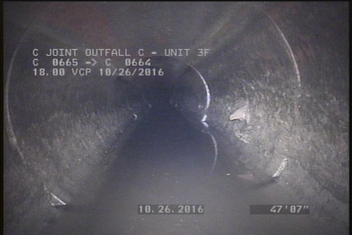 Deposits Attached Grease, 5 %of cross sectional area, from 03 to 09 o'clock, , within 8 inches of joint: YES, Start