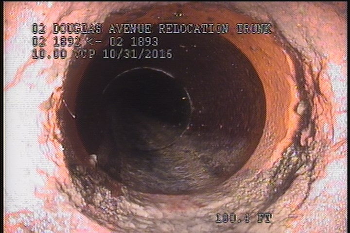 Tap Break-In Active, at 11 o'clock, -, within 8 inches of joint: NO, 6"