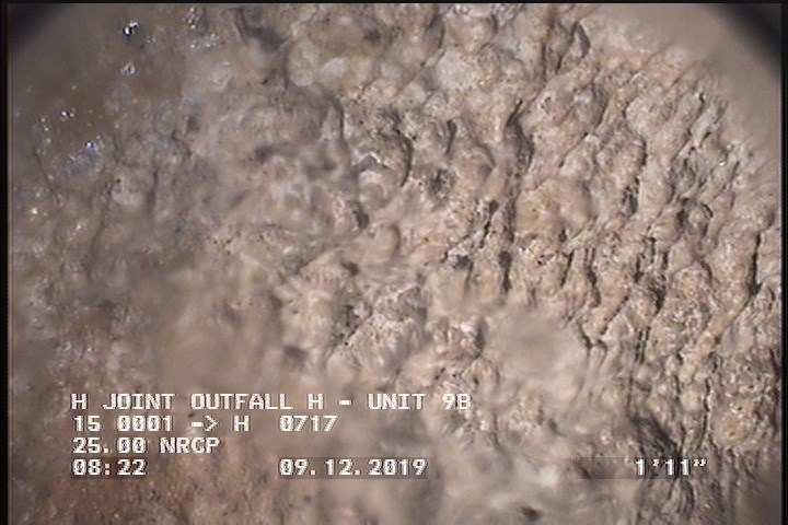 Surface Aggregate Projecting, from 08 to 04 o'clock, within 8 inches of joint: YES, Start