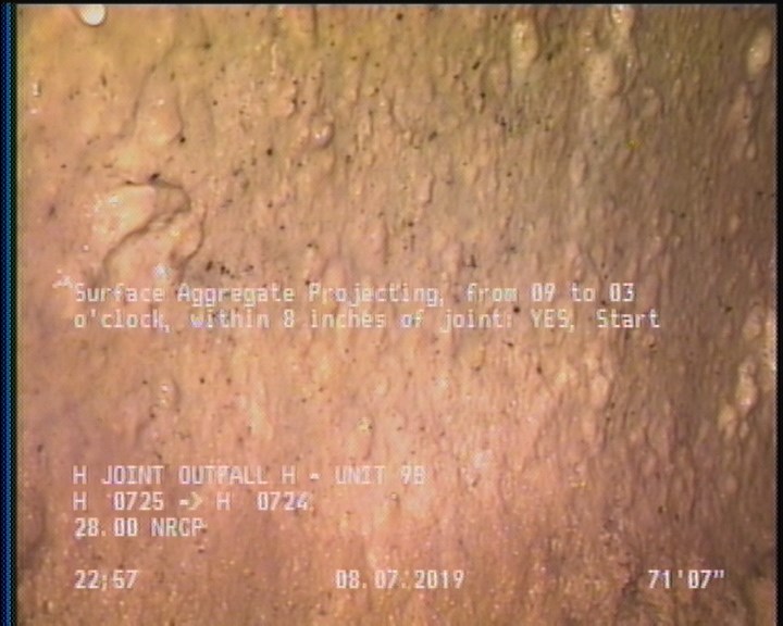 Surface Aggregate Projecting, from 09 to 03 o'clock, within 8 inches of joint: YES, Start
