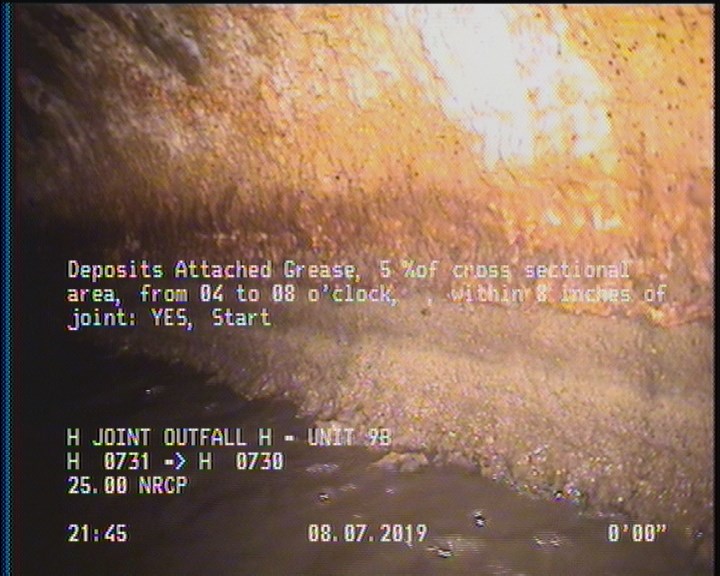 Deposits Attached Grease, 5 %of cross sectional area, from 04 to 08 o'clock, , within 8 inches of joint: YES, Start