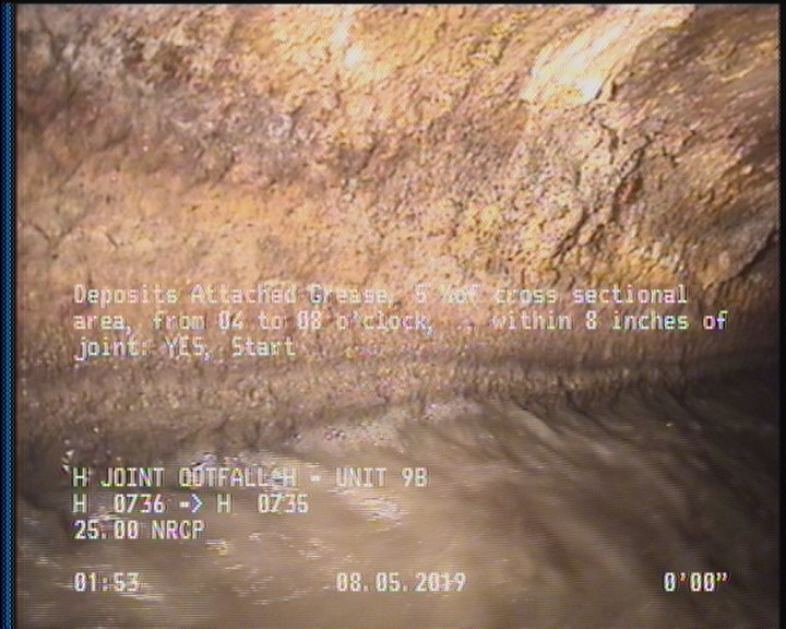 Deposits Attached Grease, 5 %of cross sectional area, from 04 to 08 o'clock, , within 8 inches of joint: YES, Start