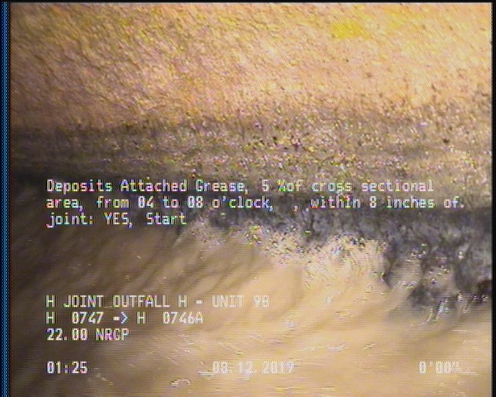Deposits Attached Grease, 5 %of cross sectional area, from 04 to 08 o'clock, , within 8 inches of joint: YES, Start