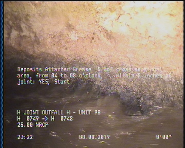 Deposits Attached Grease, 5 %of cross sectional area, from 04 to 08 o'clock, , within 8 inches of joint: YES, Start