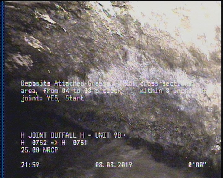 Deposits Attached Grease, 5 %of cross sectional area, from 04 to 08 o'clock, , within 8 inches of joint: YES, Start