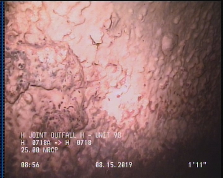 Surface Aggregate Projecting, from 08 to 04 o'clock, within 8 inches of joint: YES, Start