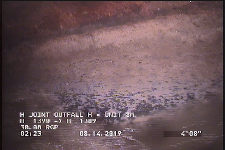 Deposits Attached Grease, 5 %of cross sectional area, from 04 to 08 o'clock, , within 8 inches of joint: YES, Start