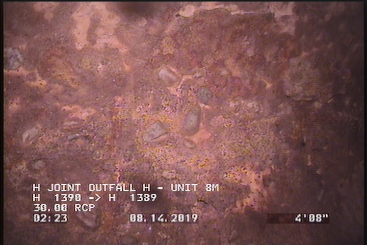 Surface Aggregate Projecting, from 08 to 04 o'clock, within 8 inches of joint: YES, Start