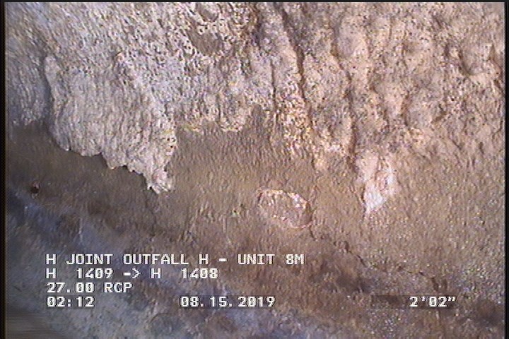 Surface Spalling, from 08 to 04 o'clock, within 8 inches of joint: YES, Start