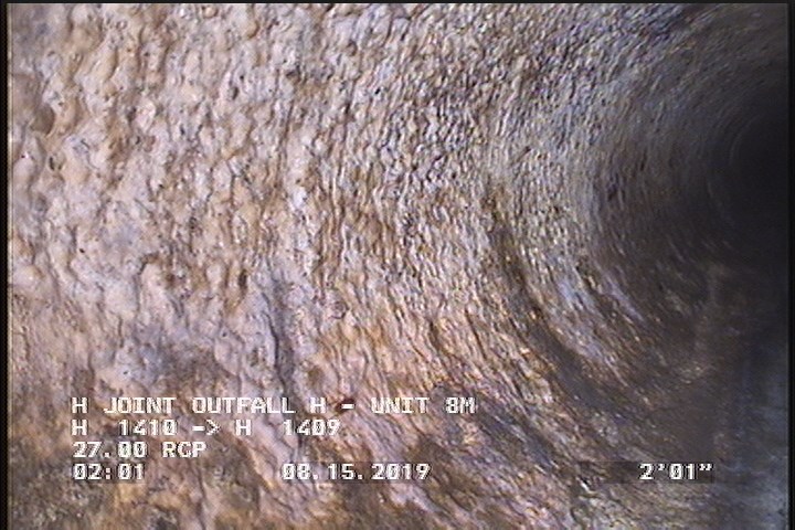 Surface Spalling, from 08 to 04 o'clock, within 8 inches of joint: YES, Start
