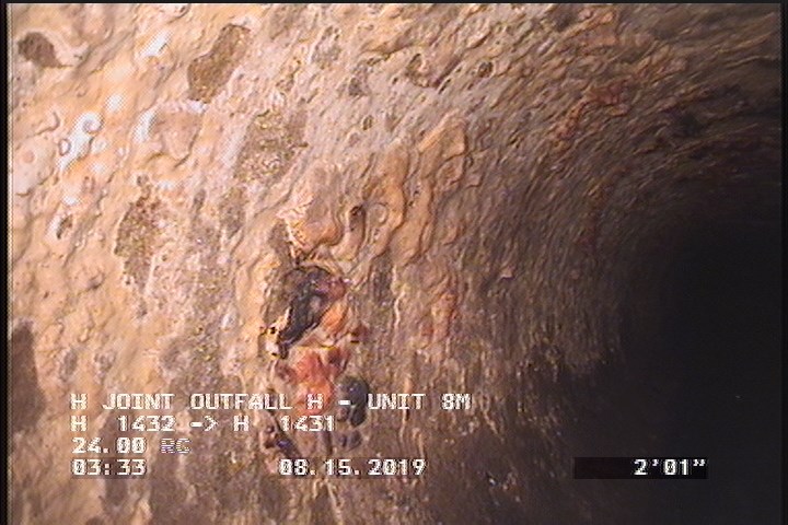 Surface Spalling, from 08 to 04 o'clock, within 8 inches of joint: YES, Start