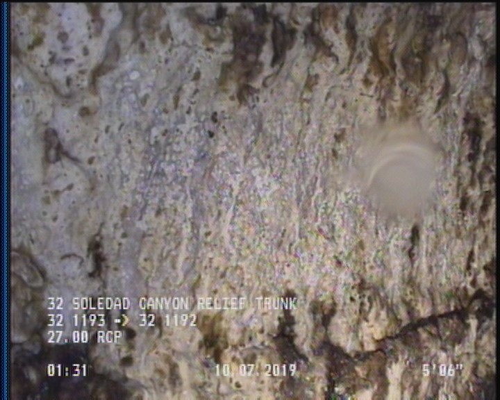 Surface Aggregate Projecting, from 09 to 03 o'clock, within 8 inches of joint: YES, Start