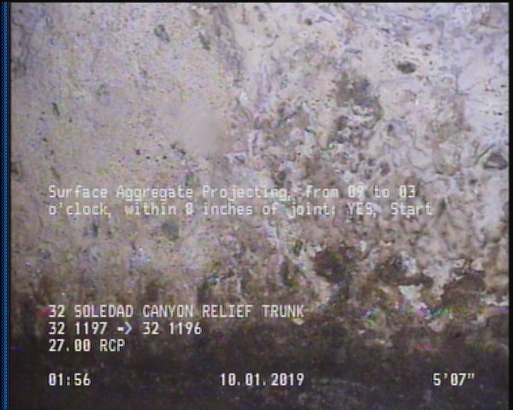 Surface Aggregate Projecting, from 09 to 03 o'clock, within 8 inches of joint: YES, Start