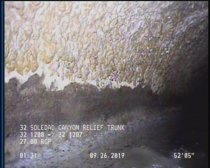 Surface Spalling, from 08 to 04 o'clock, within 8 inches of joint: YES, Start