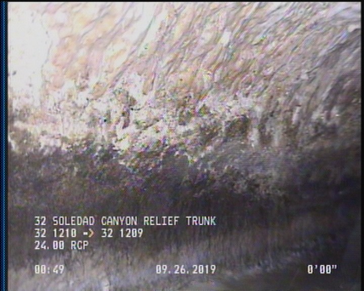 Surface Spalling, from 09 to 03 o'clock, within 8 inches of joint: YES, Start