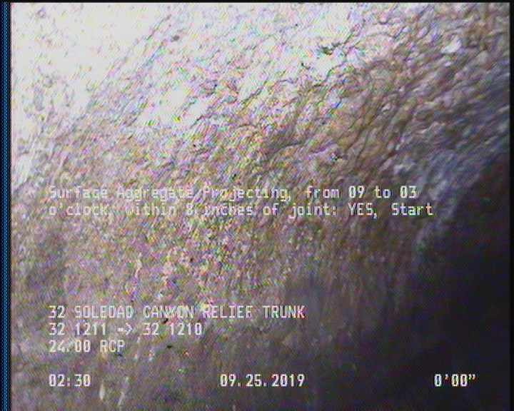 Surface Aggregate Projecting, from 09 to 03 o'clock, within 8 inches of joint: YES, Start