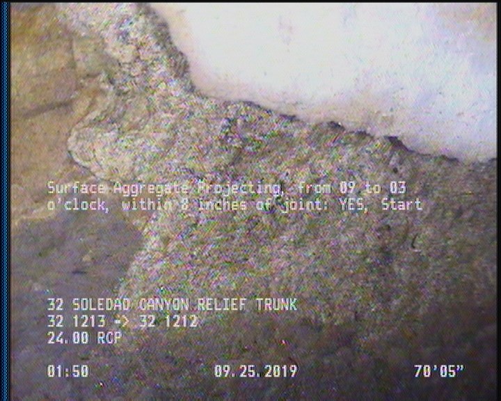 Surface Aggregate Projecting, from 09 to 03 o'clock, within 8 inches of joint: YES, Start