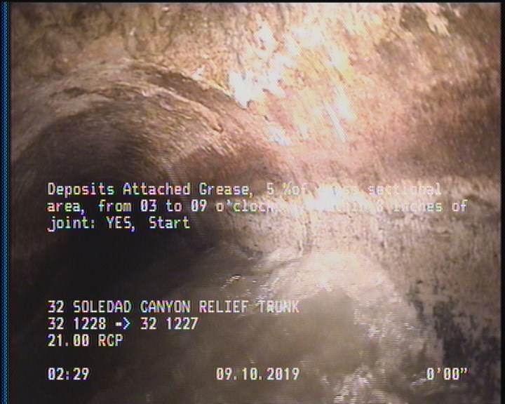 Deposits Attached Grease, 5 %of cross sectional area, from 03 to 09 o'clock, , within 8 inches of joint: YES, Start