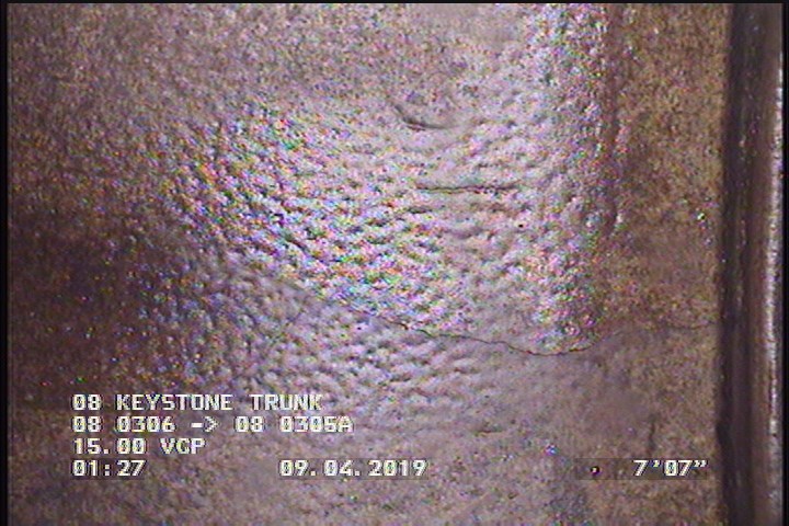 Crack Multiple, from 08 to 04 o'clock, within 8 inches of joint: YES, Start