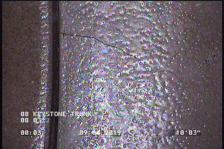 Crack Multiple, from 08 to 04 o'clock, within 8 inches of joint: YES, Start
