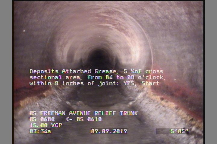 Deposits Attached Grease, 5 %of cross sectional area, from 04 to 08 o'clock, , within 8 inches of joint: YES, Start