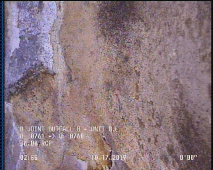 Surface Aggregate Visible, from 12 to 12 o'clock, within 8 inches of joint: YES