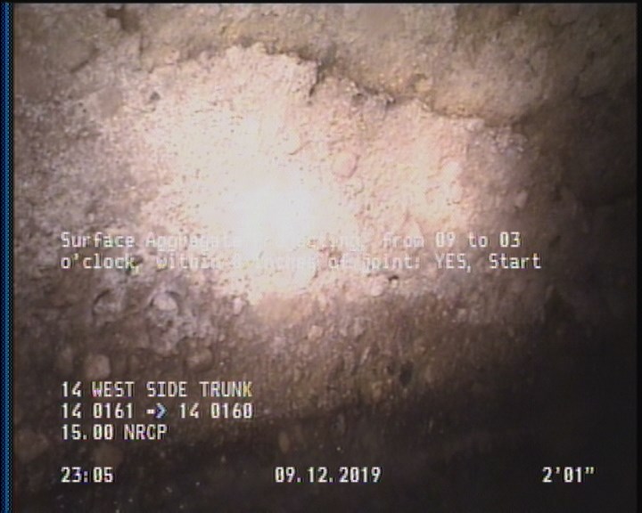 Surface Aggregate Projecting, from 09 to 03 o'clock, within 8 inches of joint: YES, Start