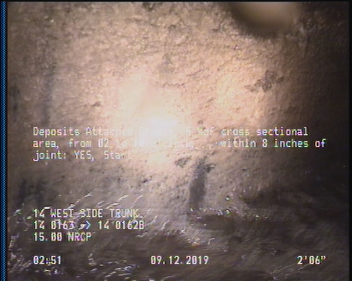 Deposits Attached Grease, 5 %of cross sectional area, from 02 to 10 o'clock, , within 8 inches of joint: YES, Start