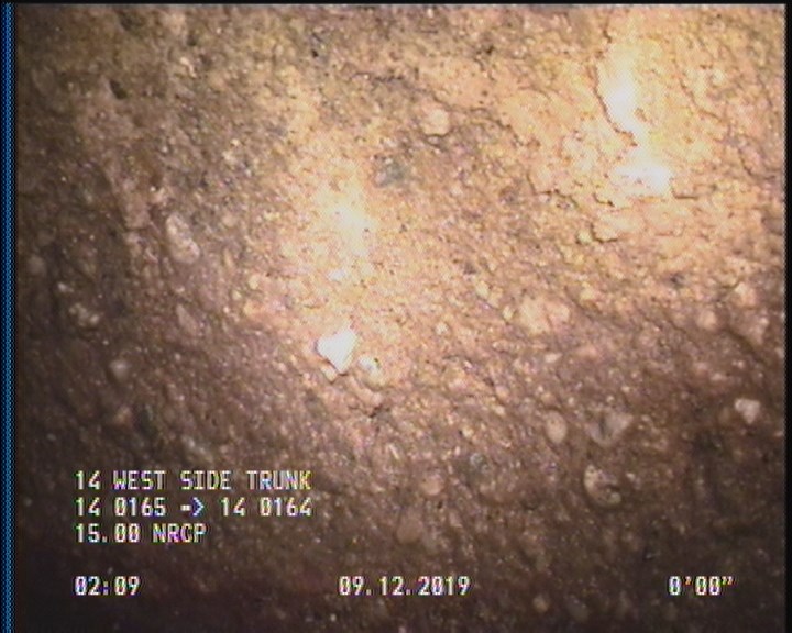 Surface Aggregate Projecting, from 08 to 04 o'clock, within 8 inches of joint: YES, Start